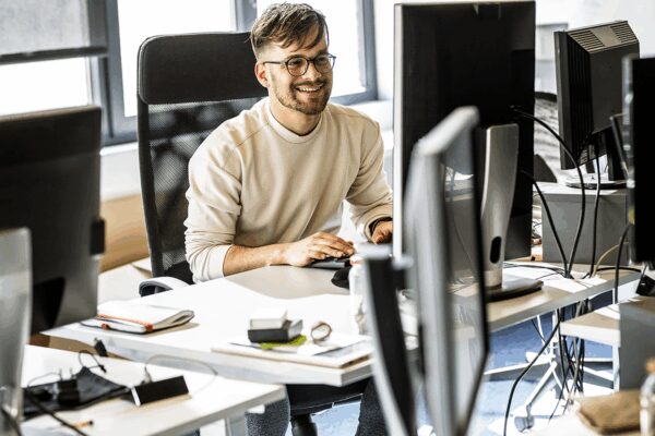 Support specialist of Booleans, helping clients